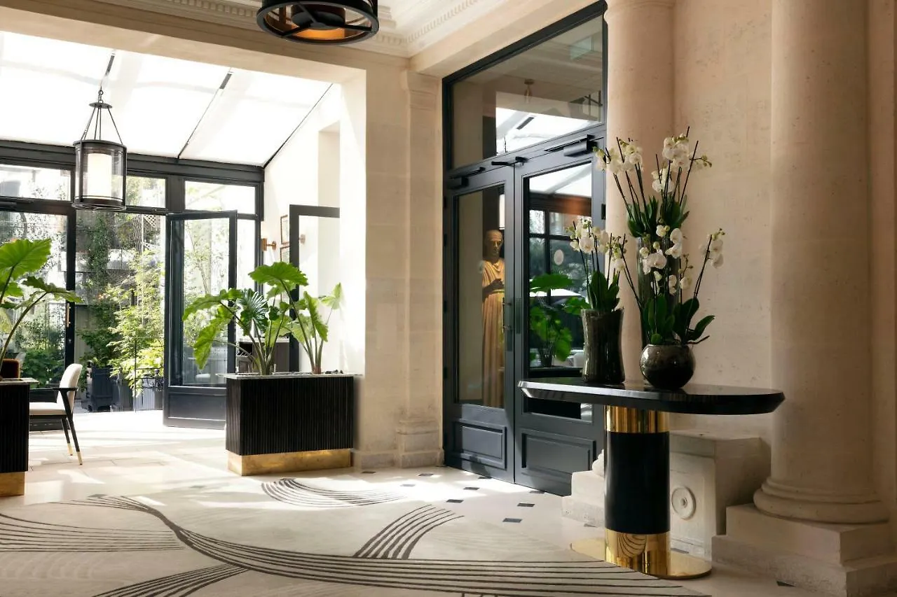 *****  Les Jardins Du Faubourg Hotel & Spa By Shiseido Paris France