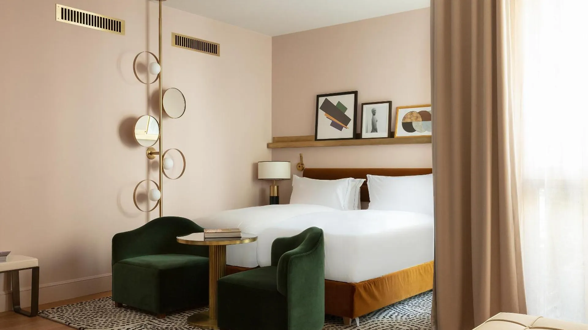 *****  Les Jardins Du Faubourg Hotel & Spa By Shiseido París Francia